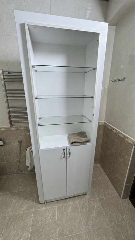 Шкаф для выной комнаты Шкаф для выной комнаты