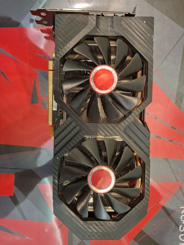 Продаются видео карты RX580 8GB GDDR5 Продаются видео карты RX580 8GB GDDR5