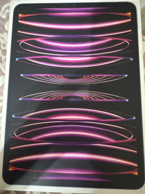Продаётся iPad Pro 11” (4-е поколение) Wi-Fi + Cellular, 128 GB