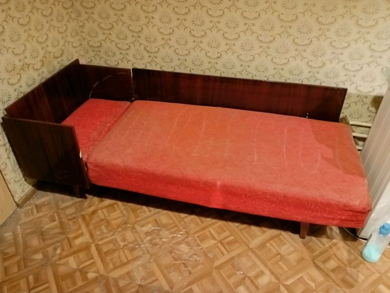 Кровать Кровать