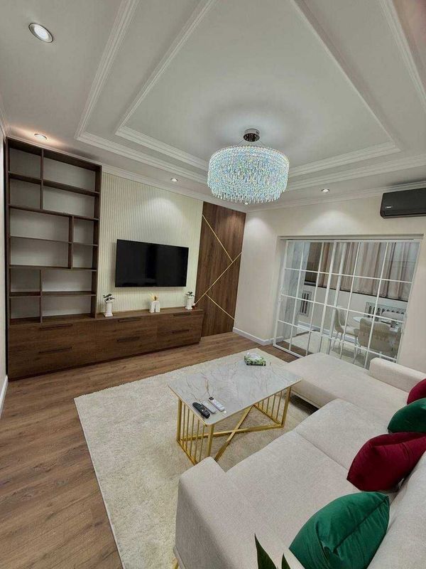СРОЧНО продажа 3/1/4 Космонавтов м. (Ю.Раджаби), 70м2 СРОЧНО продажа 3/1/4 Космонавтов м. (Ю.Раджаби), 70м2