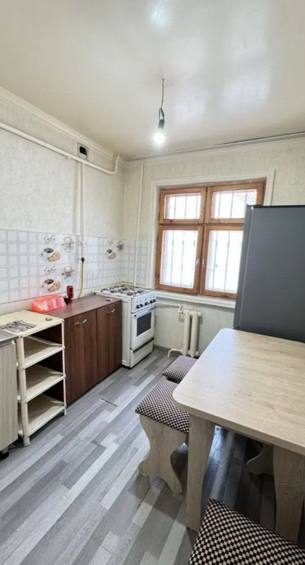 Maklersz uylarimiz bor arendaga beriladi Maklersz uylarimiz bor arendaga beriladi