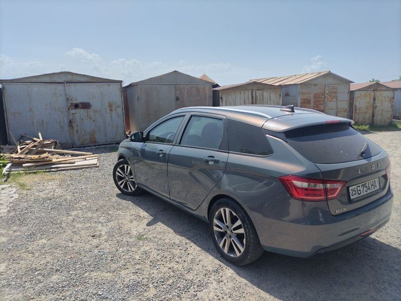 Lada vesta cross 1.8 2018 Lada vesta cross 1.8 2018