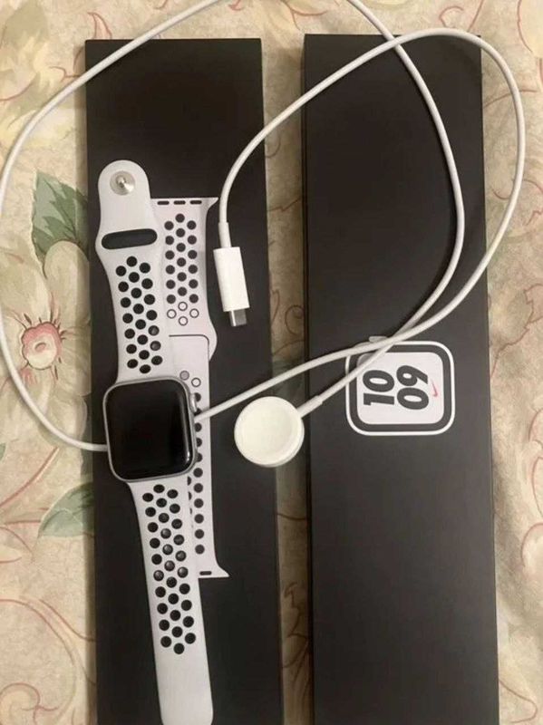 Apple watch se nike edition 40mm