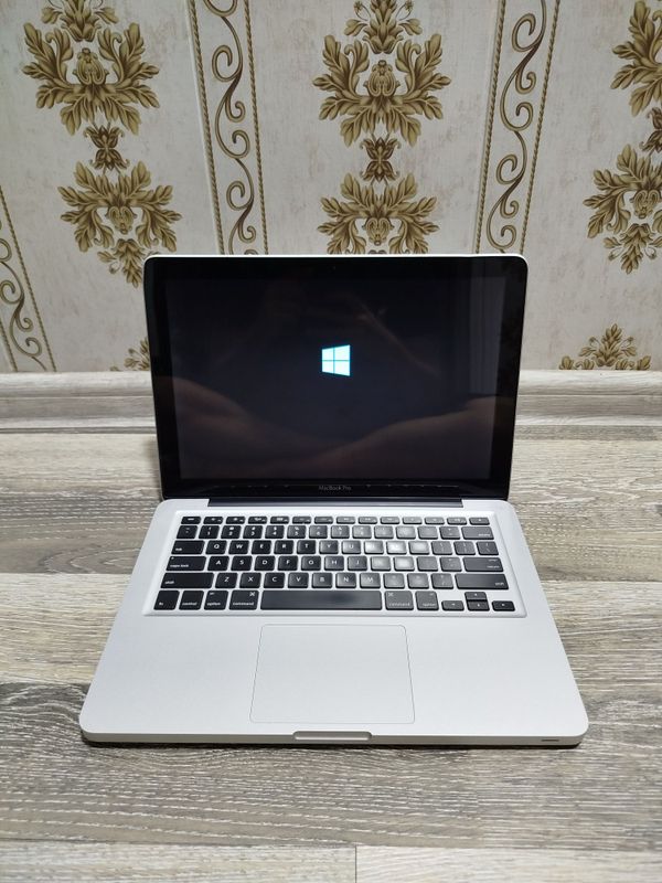 Macbook pro mid 2012 4/256gb Macbook pro mid 2012 4/256gb