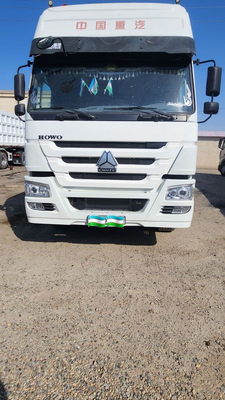 Tyagach howo a6+prisepti sotiladi