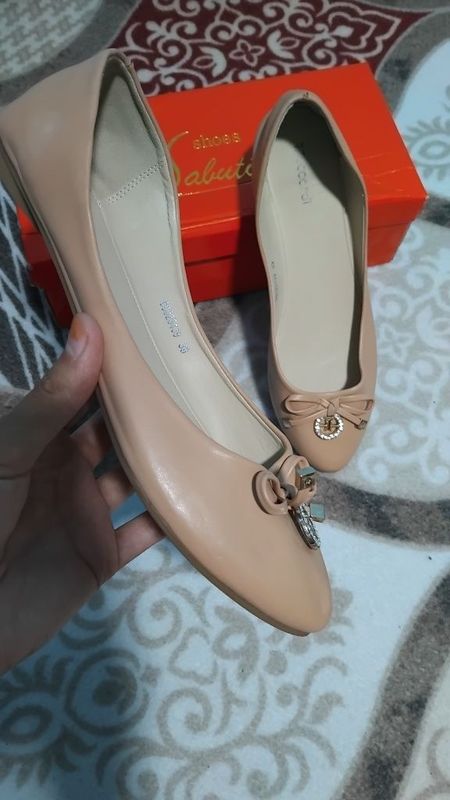 Ayollar uchun oyoq kiyim yozgi Ayollar uchun oyoq kiyim yozgi