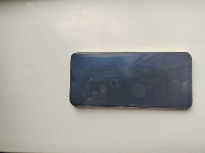 Vivo v25e 8/128 GB Vivo v25e 8/128 GB