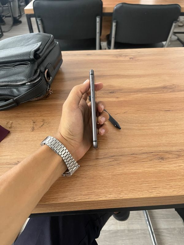 Iphone 8 64 gb Iphone 8 64 gb