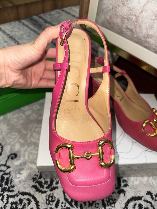 Gucci basanoshka Gucci basanoshka