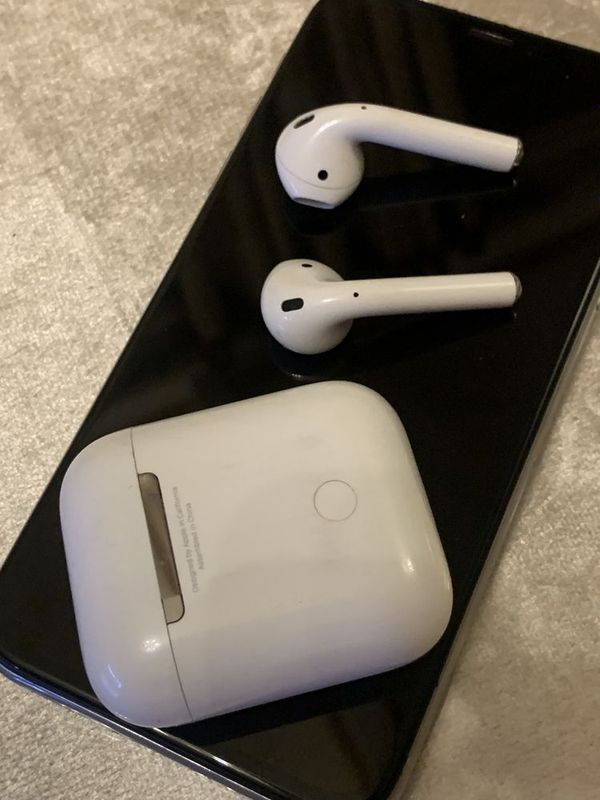 Airpods sotiladi