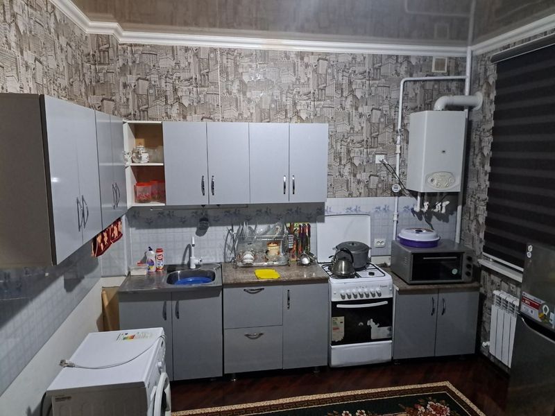 Сдаётся 3-комнатная квартира в Нукусе, рядом с музеем Савицкого Сдаётся 3-комнатная квартира в Нукусе, рядом с музеем Савицкого