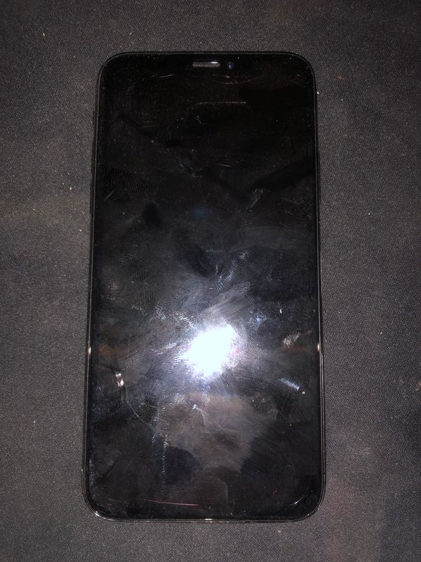 iPhone X zapchastga ekran ketgan