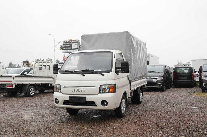 JAC X200 tentovka sotuvda manjud JAC X200 tentovka sotuvda manjud