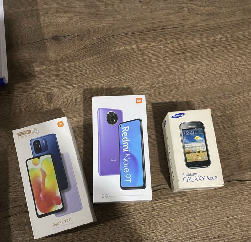 Коробки redmi 10c, redmi note 9t 5g и samsung galaxy ace2 i8160