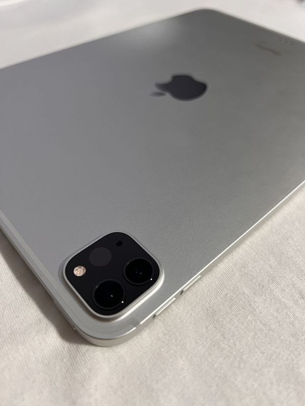 iPad Pro 11 M2 | LTE | Отличное состояние | Чехол, зарядка, коробка iPad Pro 11 M2 | LTE | Отличное состояние | Чехол, зарядка, коробка