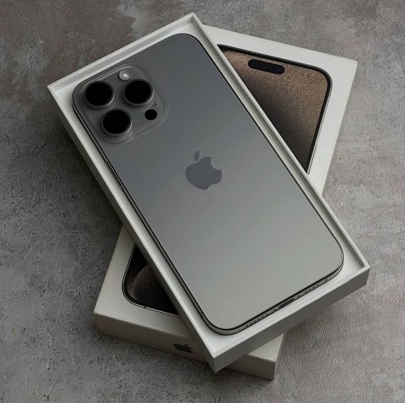 Спочно iPhone 15Pro Max 256 Спочно iPhone 15Pro Max 256
