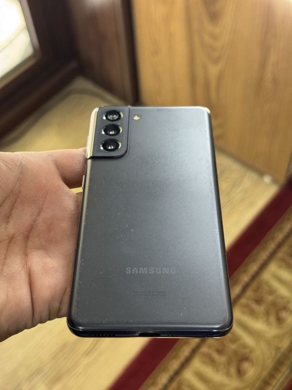 Samsung S21 ozi karobka dakumenti bor