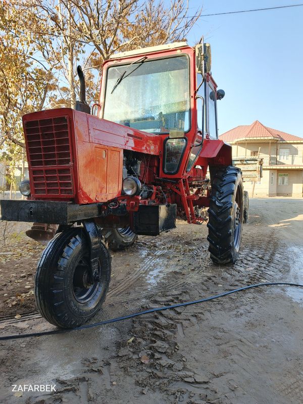 MTZ 80. Traktori