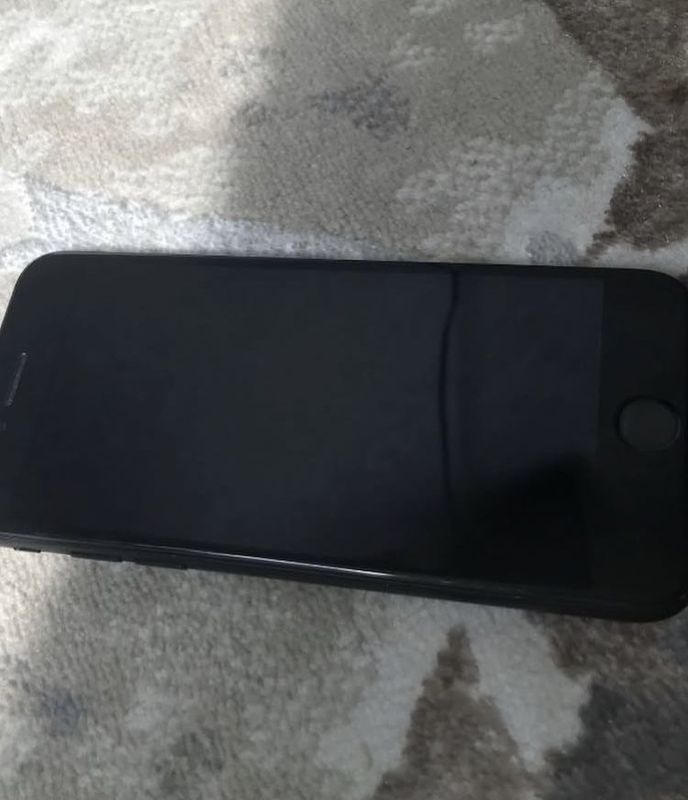 Iphone 7 ideal srochna sotladi Iphone 7 ideal srochna sotladi