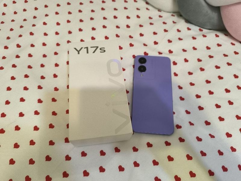 Продам телефон vivo y 17 6/128