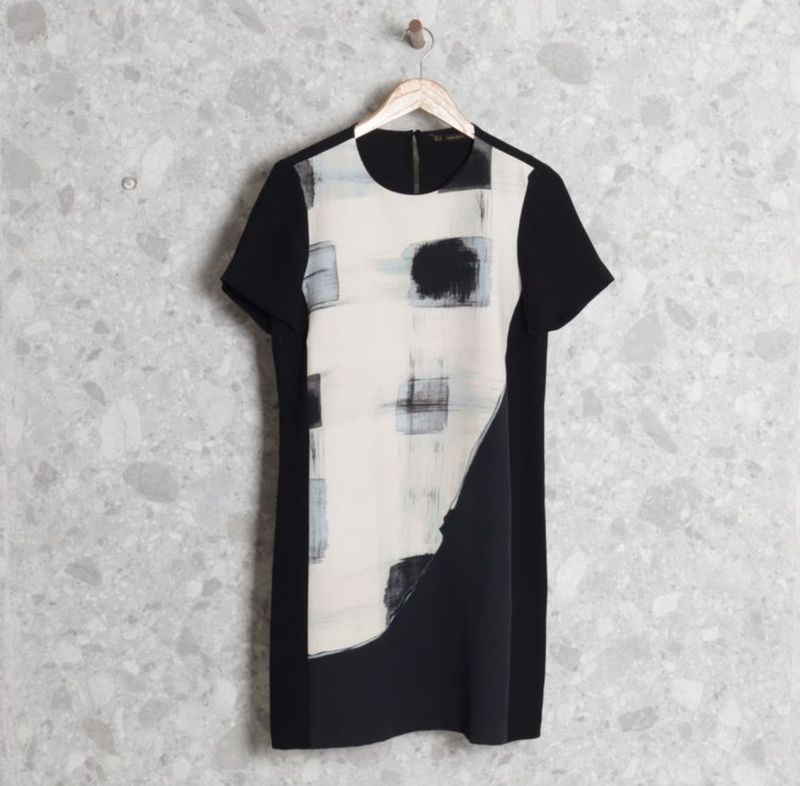 Очень красивое платья от Zara Basic Очень красивое платья от Zara Basic