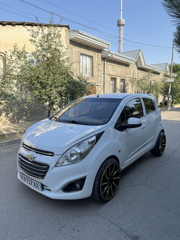 Spark Polniy navarot qlingan srochna sotiladi Spark Polniy navarot qlingan srochna sotiladi