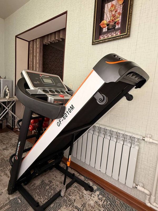 Беговая дорожка General Fitness 6010M