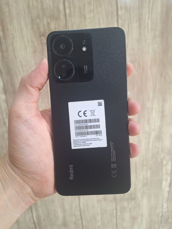 Redmi 13c 128gb yangi 1 oylik telefon Redmi 13c 128gb yangi 1 oylik telefon
