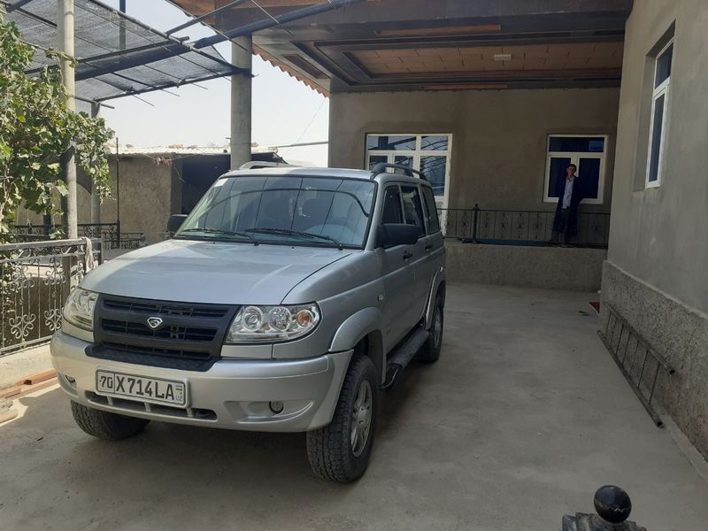 Увз патирёд ишлабчикорилган йили2008 кам юрган бошка матор куйилган