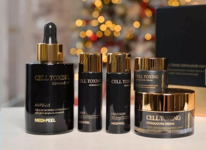 КОСМЕТИКА СО СТВОЛОВЫМИ КЛЕТКАМИ Medi-Peel Cell Toxing Dermajou КОСМЕТИКА СО СТВОЛОВЫМИ КЛЕТКАМИ Medi-Peel Cell Toxing Dermajou