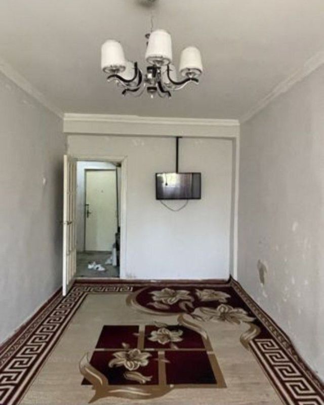 Квартира киши бошига