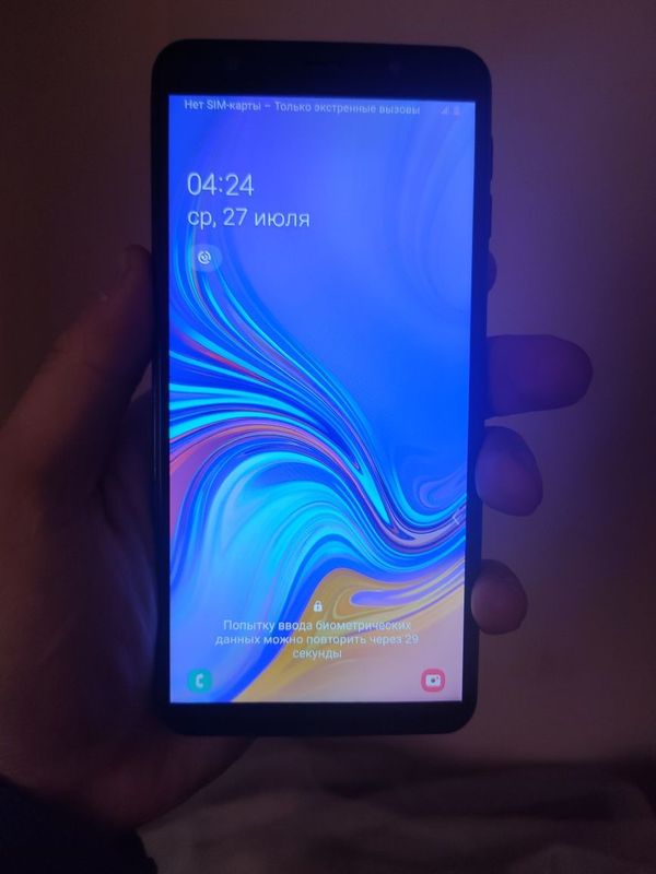 Samsung Galaxy A 7 | 4/64 qora , Telefon sotiladi