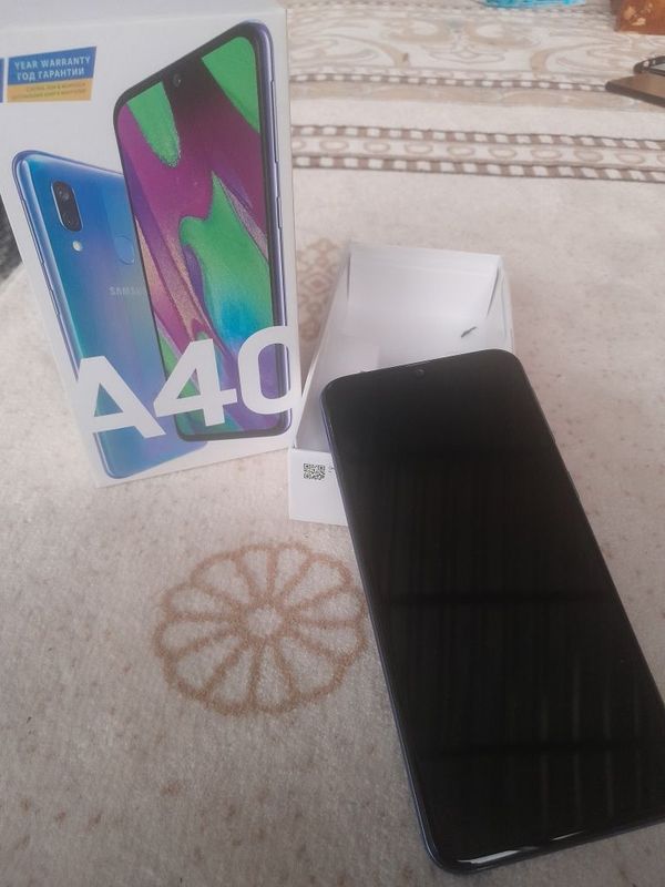 Samsung galaxy a 40 Samsung galaxy a 40