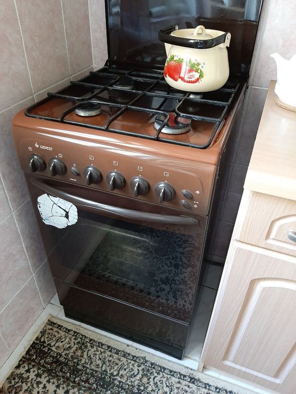 Срочно продам газ плита как новый гарантия 3 года есть Срочно продам газ плита как новый гарантия 3 года есть