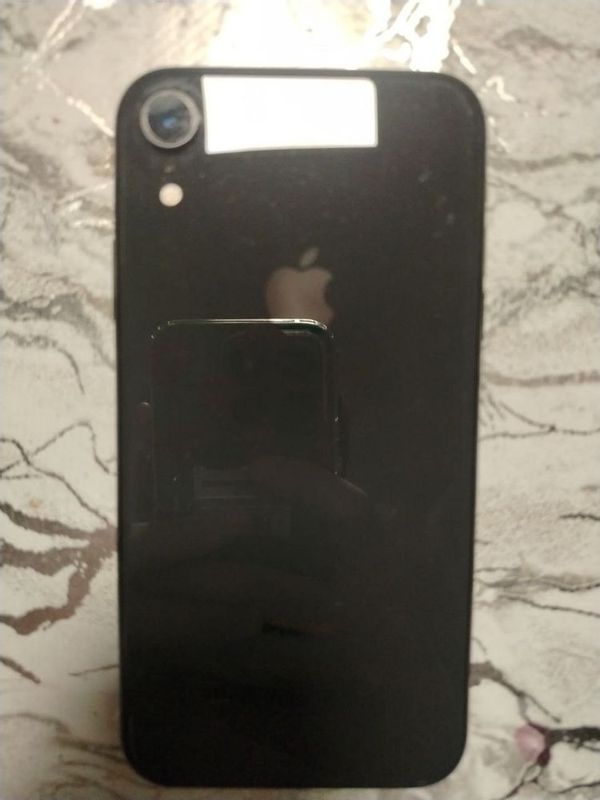 Iphone Xr 128 gb 100% емкость Iphone Xr 128 gb 100% емкость