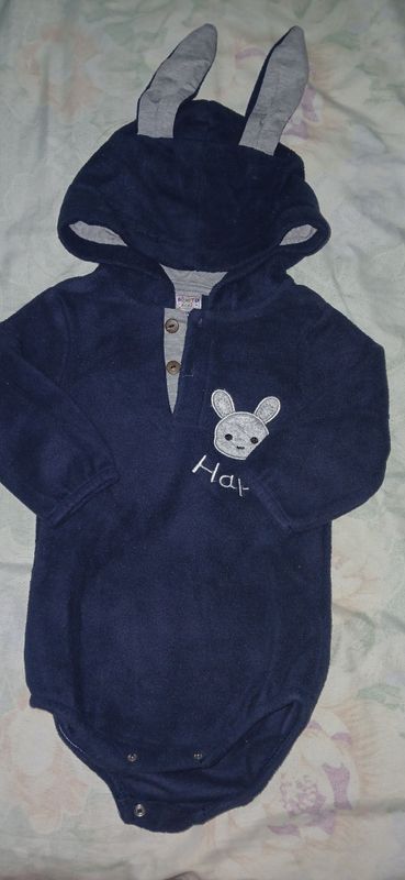 Продам тёплые боди кофточку для новорождённого Продам тёплые боди кофточку для новорождённого