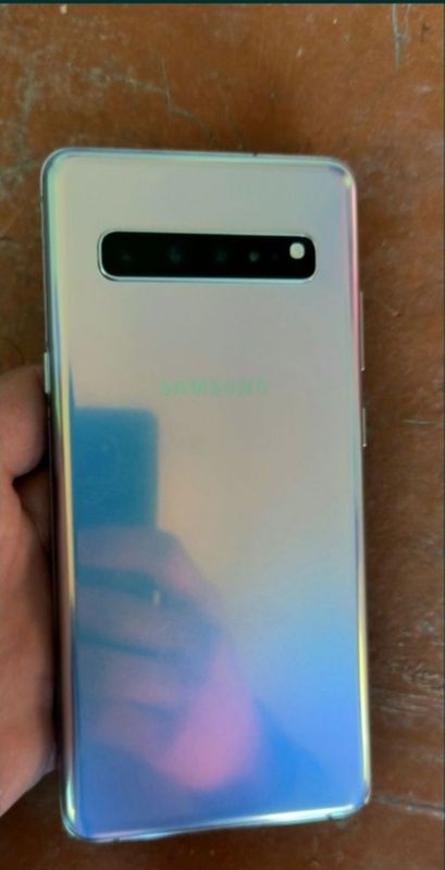 Samsung galaxy s10 5G 256gb