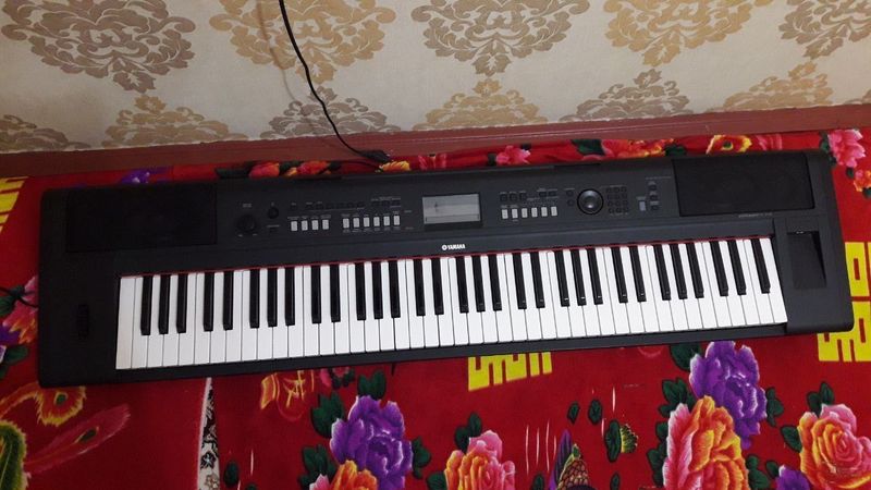 Yamaha Piaggero NP V80 76 keys Yamaha Piaggero NP V80 76 keys