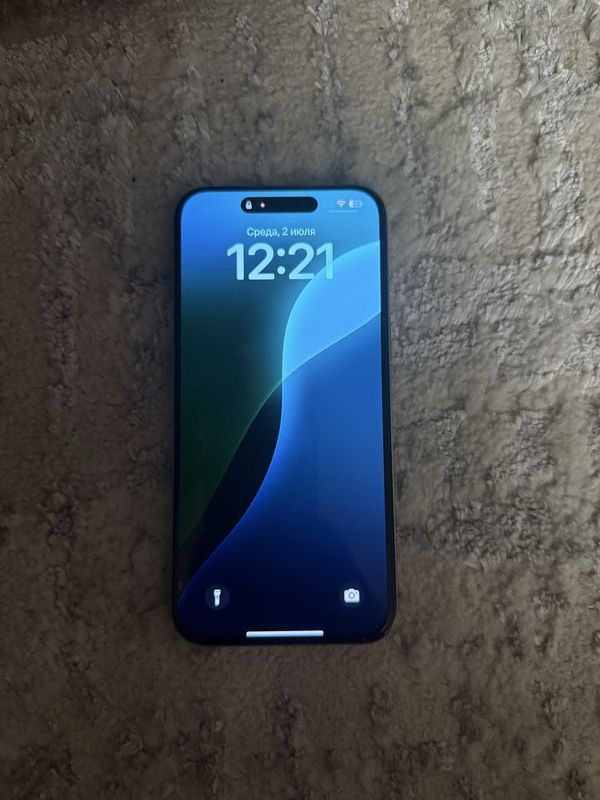 Iphone 15 pro max 256 sotiladi E sim