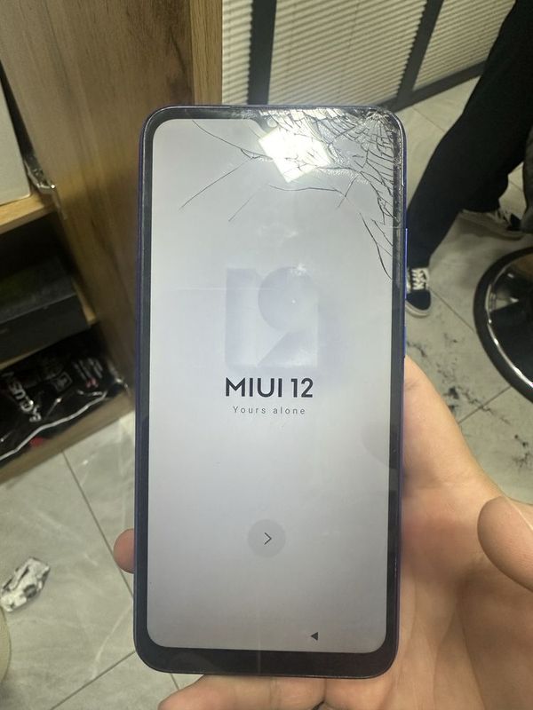 Redmi 9A 3/32 sotiladi Redmi 9A 3/32 sotiladi