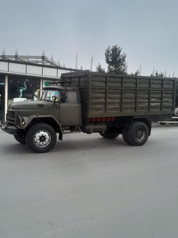 Zil 131 sotiladi Zil 131 sotiladi