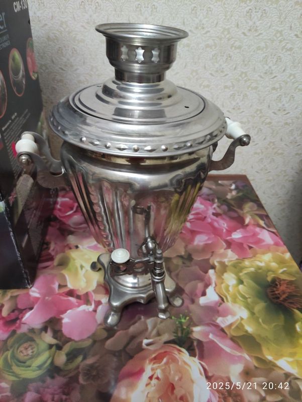 Электрисескмй самовар Электрисескмй самовар