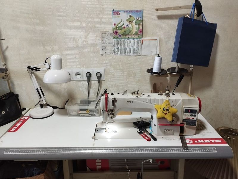 Продам Швейную промышленную машинку