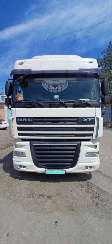 Тягач DAF 460 евро 5, Прицеп KRONE мега 105 куб.