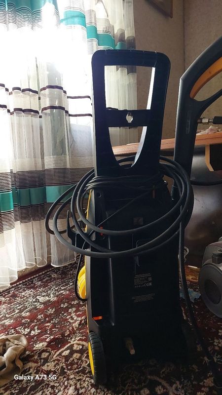 Karcher xolati yaxshi Karcher xolati yaxshi