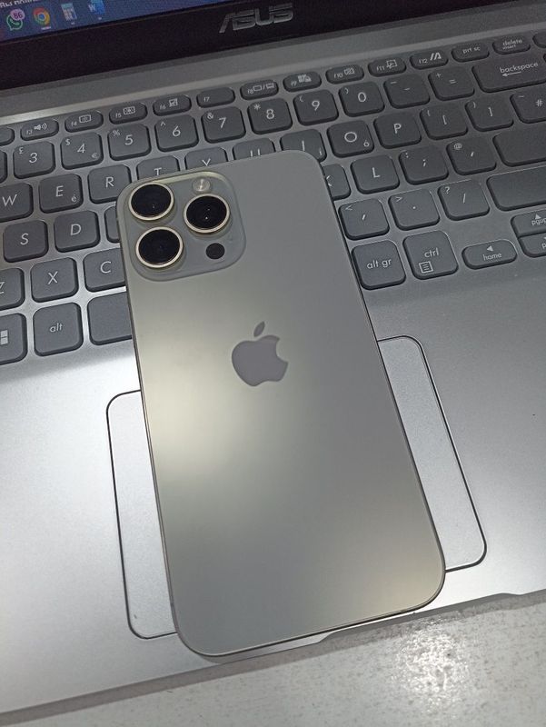 iPhone 15 Pro Max 256 GB iPhone 15 Pro Max 256 GB
