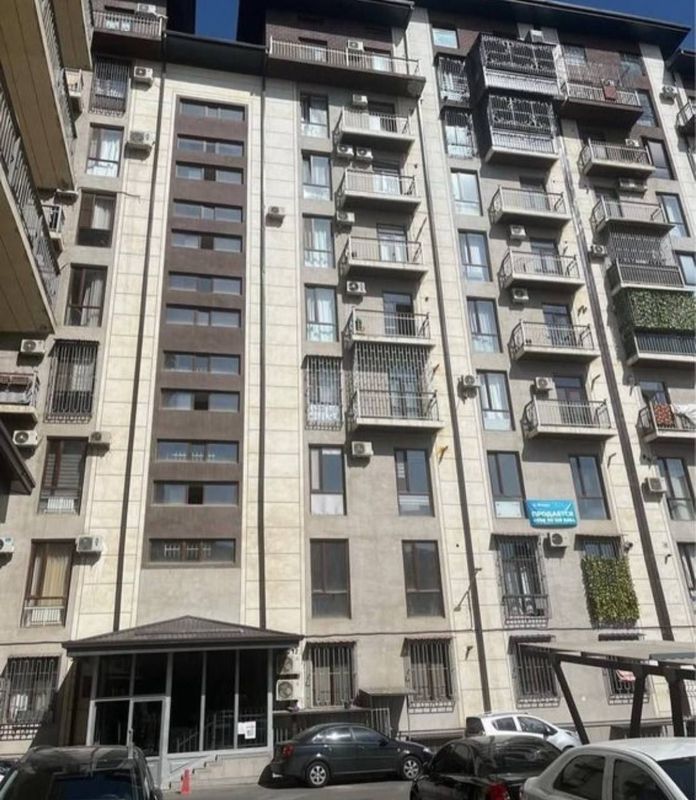 Kvartira продается 4/8/9 на Паркент Авеню Kvartira продается 4/8/9 на Паркент Авеню