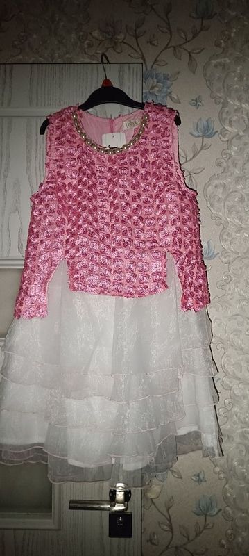 Платья s,m,l из Кореи Платья s,m,l из Кореи