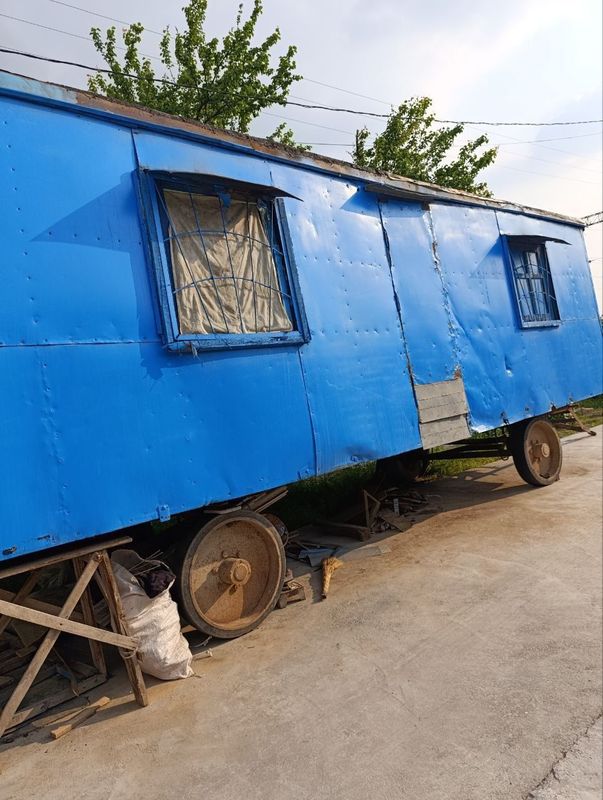 Продаётся вагон на колёсах Продаётся вагон на колёсах
